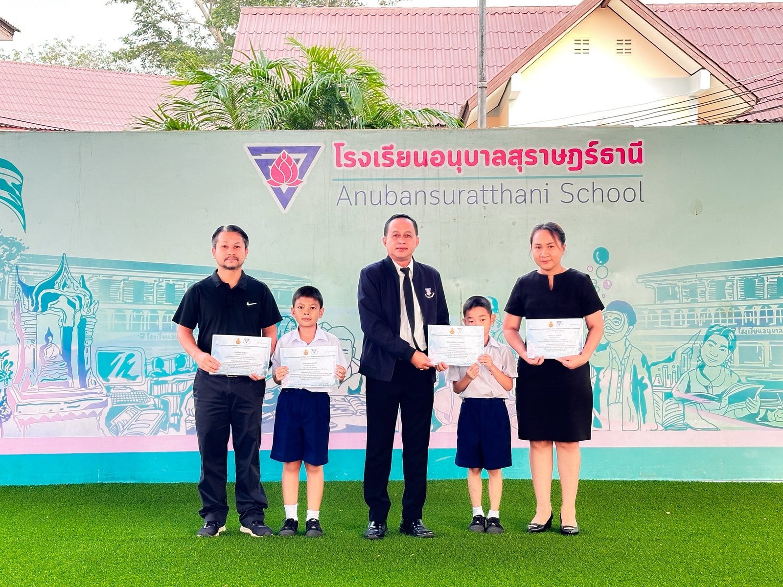 <div style='text-align:center;'><a href='img/article/art_1766458495/image/g/637dd62d1795f54d15479df8364492771_4292503281.jpg' target='_blank' style='color:#FFF !important;' download><b>ดาวน์โหลดรูปภาพ</b> <span style='font-size:12px;'>(2,048 x 1,536 px)</span></a></div>